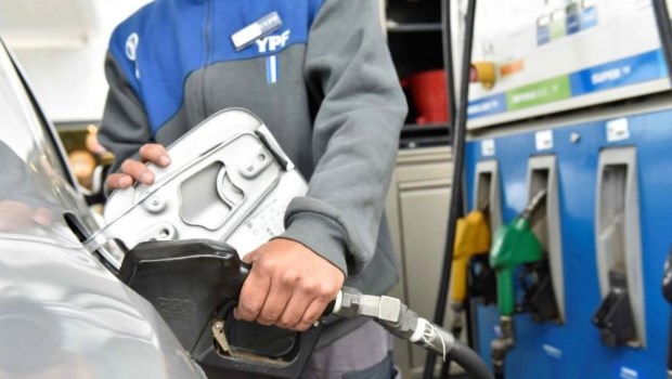YPF volvió a aumentar el precio de los combustibles