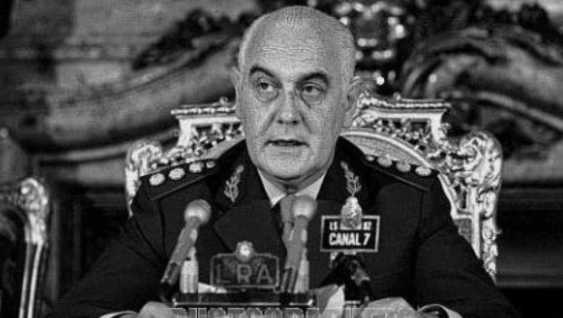 El ballotage lo instauró por primera vez el Presidente Agustín Lanusse, para las elecciones de 1973.