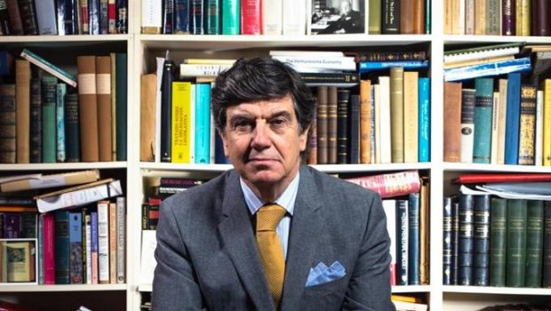 Juan Vicente Sola.­