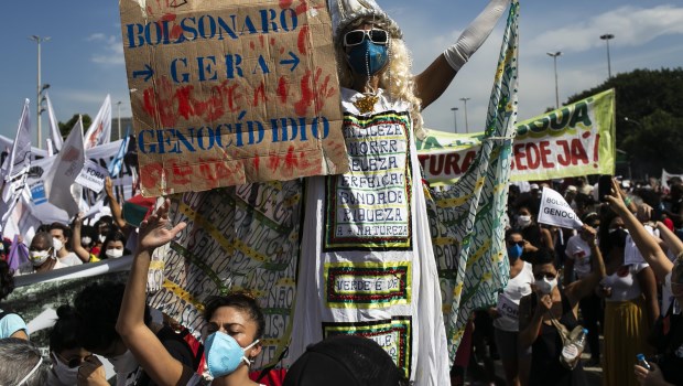 En las marchas se reclamó la dimisión del presidente,