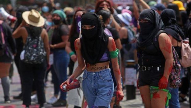 La democracia no admite la censura