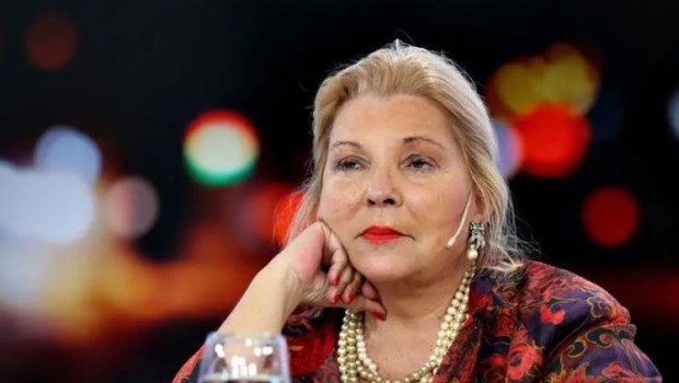 Carrió juega para Carrió