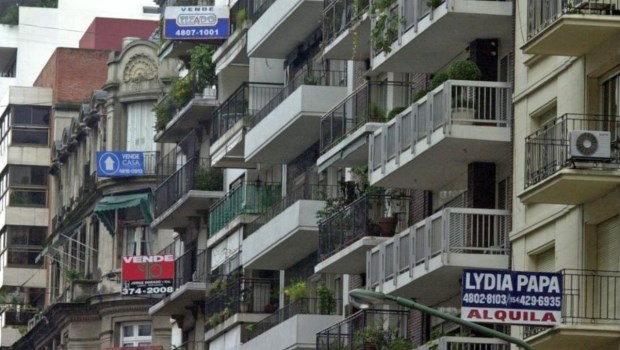 Martilleros bonaerenses alertan por una "pandemia inmobiliaria"