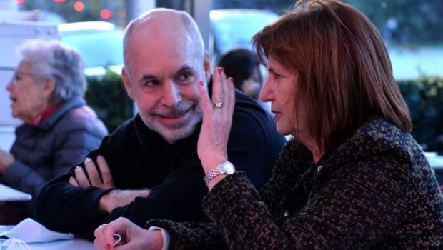 Horacio Rodríguez Larreta y Patricia Bullrich en un restaurante de Palermo. Foto:ARCHIVO