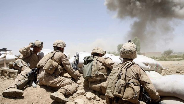 Así como la guerra es siempre un fenómeno político, la política es siempre acción comunicativa.