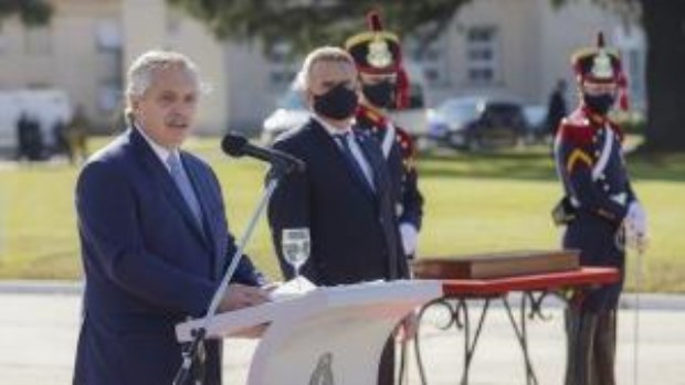 El Presidente expresó "gratitud" a las Fuerzas Armadas por la asistencia para enfrentar la pandemia