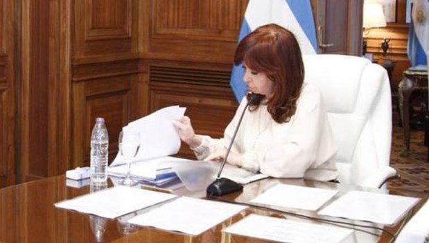 Con 100.000 muertos y 50% de inflación a 56 días de las PASO