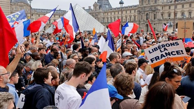 Sobre el diálogo, el debate y el combate