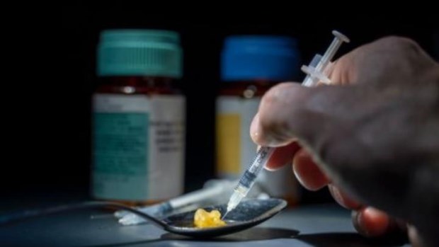 La implantación de la cultura de la aceptación de las drogas