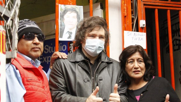 "Hay que ir contra aquellas partidas que hacen al `robo de la política´"­