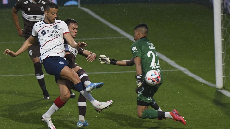 San Lorenzo no pudo sostener la ventaja ante Platense - Deportes ...