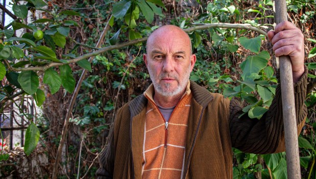 Sergio Bizzio descree de quienes dicen escribir acerca de temas que "les interesan".