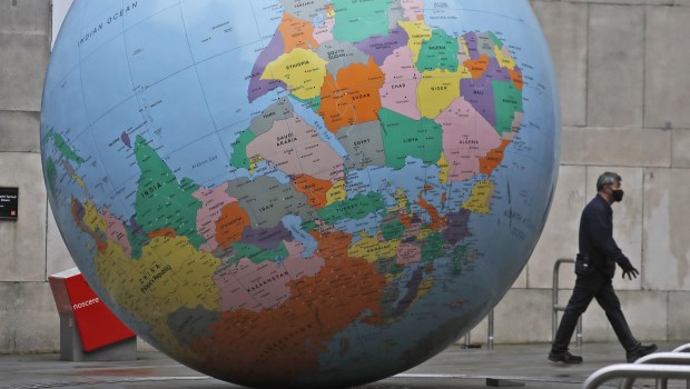 El Nuevo Orden Mundial: ¿un mundo feliz o un mundo de pobreza?