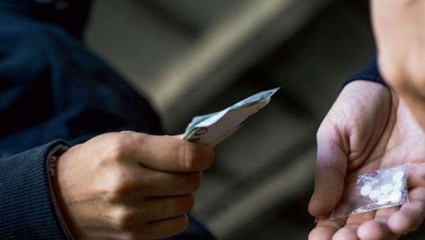 Tiempos de química: agoniza la palabra y "la piel"