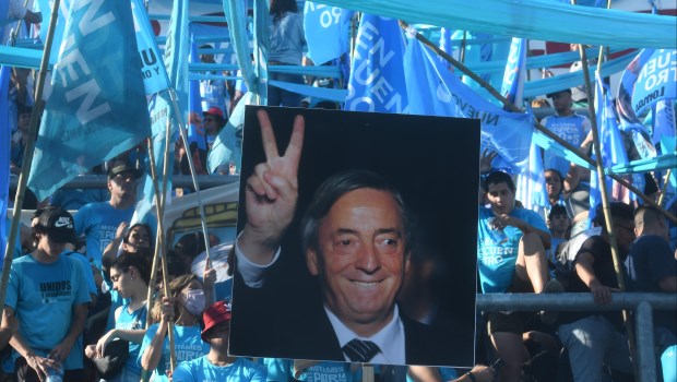 Las dificultades de Alberto F. para emular a Néstor Kirchner­