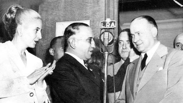 Los medios bajo los gobiernos peronistas: de la comisión Visca a la intimidación a Clarín 