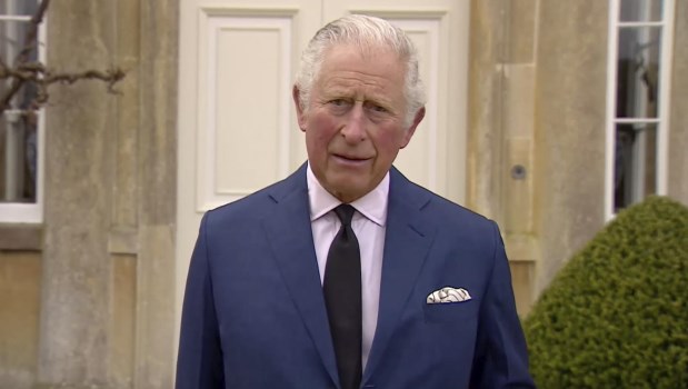La policía de Londres investiga si la fundación del príncipe Carlos ayudó a conceder títulos honoríficos a cambio de dinero