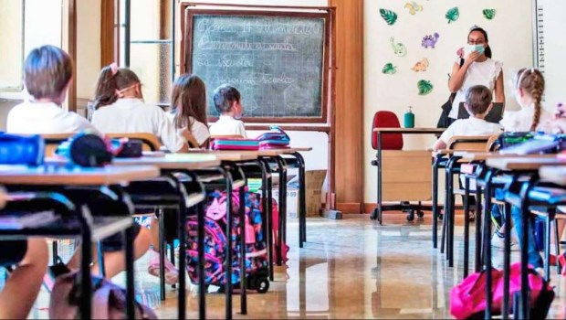 ¿Hacer paro docente es negocio? 