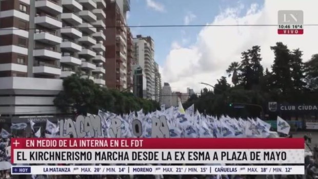 Referentes y militantes de La Cámpora ya marchan desde la exESMA rumbo a Plaza de Mayo