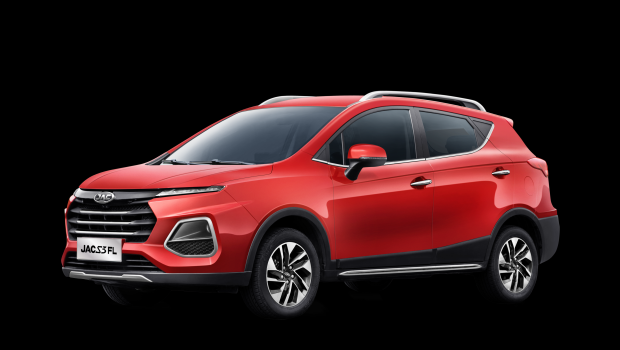 La versión con transmisión CVT tiene un valor oficial de 25.000 dólares, pero en los concesionarios se ofrece a 33.000.