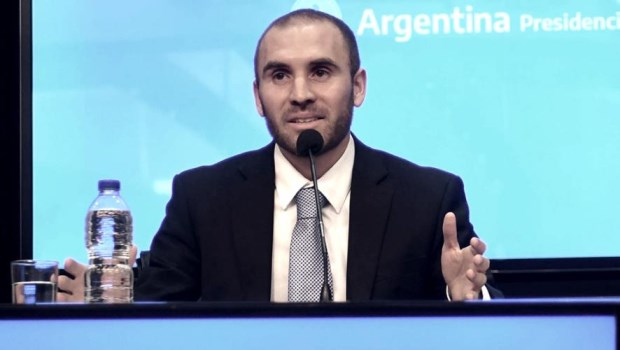 Guzmán adelantó que se subirá el piso de Ganancias, pero no habló de plazos