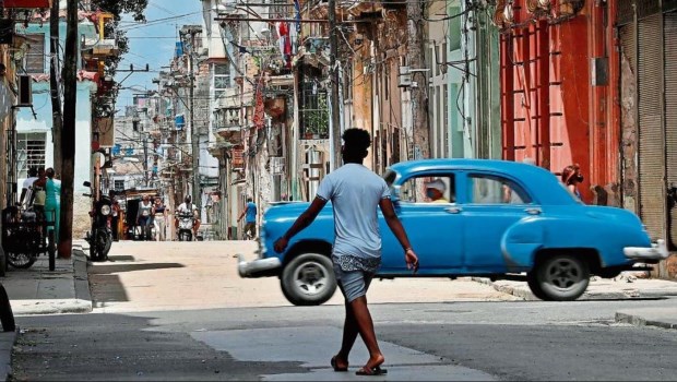 Relato de la decadencia castrista