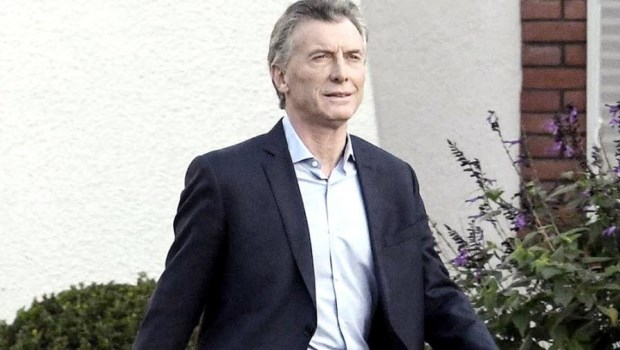 Un fiscal pide que se anule el sobreseimiento de Macri en la causa de espionaje a familiares de víctimas del ARA San Juan