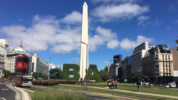 La ciudad de Buenos Aires espera cerca de 80 mil turistas para este fin de semana largo