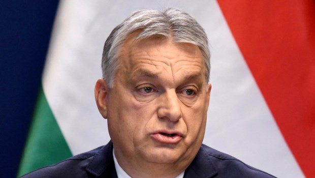Viktor Orban, el primer ministro de Hungría, es la bestia negra para la agenda global-progresista.