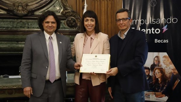 Guillermo Oliveto (decano UTN), Natalia Fidel y Sebastian Ramacciotti.­