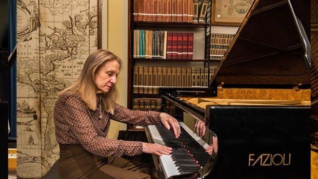 Martha Noguera, al mando de un piano de alto vuelo