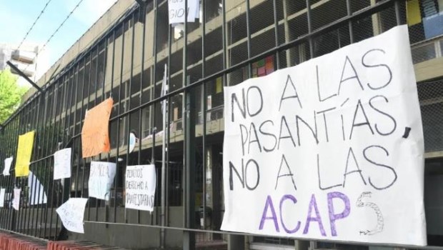 La toma de colegios muestra la indisciplina y, claramente, el abandono de la educación sarmientina.