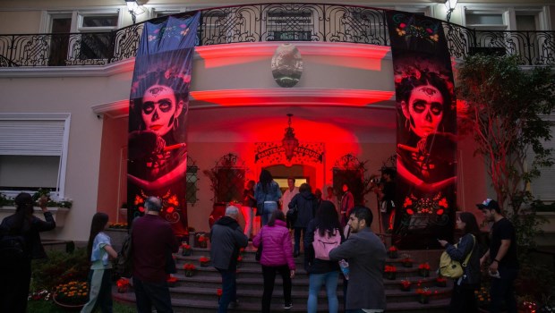 La celebración se realizó en la sede diplomática de México en el barrio de Belgrano.