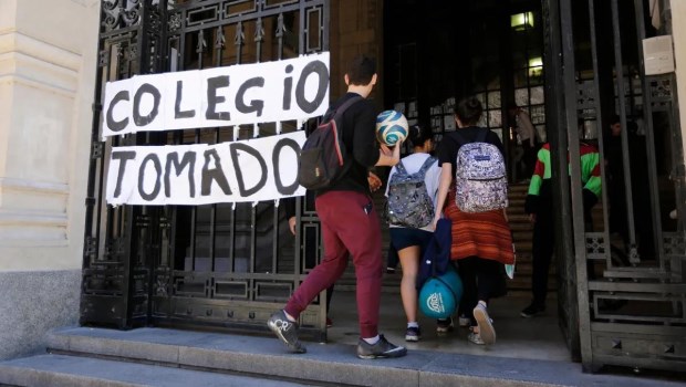 Antipaternalismo y educación