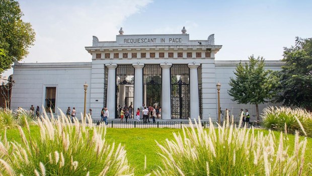 Bicentenario del Cementerio de la Recoleta