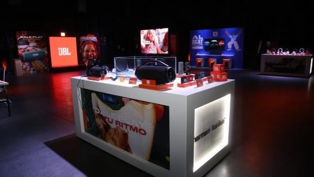 JBL exhibió toda su potencia