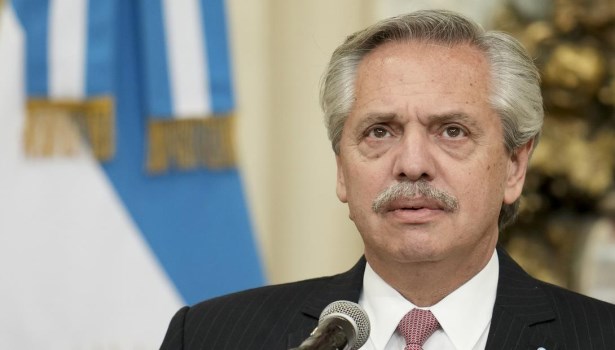 A.F. se cierra el saco