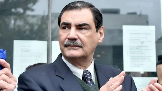 Ordenan que se suspenda la vacunación contra el covid en bebés y niños