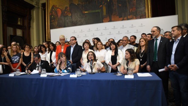 Legisladores del FdT pidieron una audiencia a Rosatti para "sacar de la parálisis" al Consejo de la Magistratura