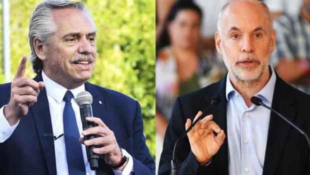 Teoría y práctica del "amague y recule"