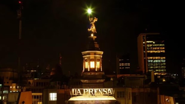 Clausurado y confiscado