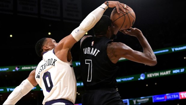 Westbrook y Durant vestirán nuevos colores.