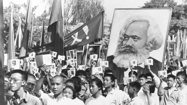 Ecos de la revolución permanente