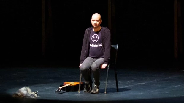 El `Hamlet' del autor y director suizo cuenta con el protagonismo del músico electrónico Julian Meding, quien probablemente lo encarna.