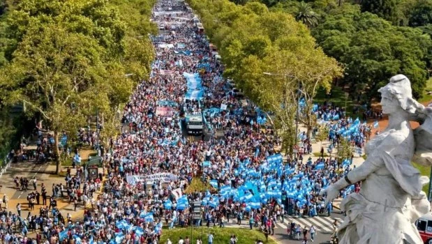 Marchar por la vida­