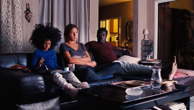 El caso de una niña con el don de recrear la historia a través de los olores se cuenta de manera magistral.