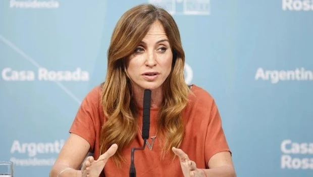 Tolosa Paz afirma que la salida electoral es democratizar el Frente de Todos