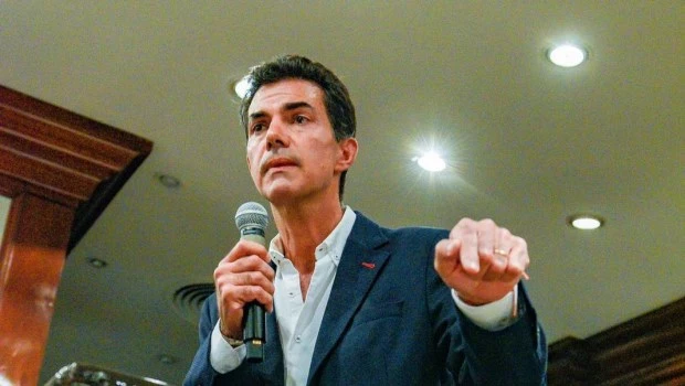 Urtubey presentó el libro “Hagamos un país”