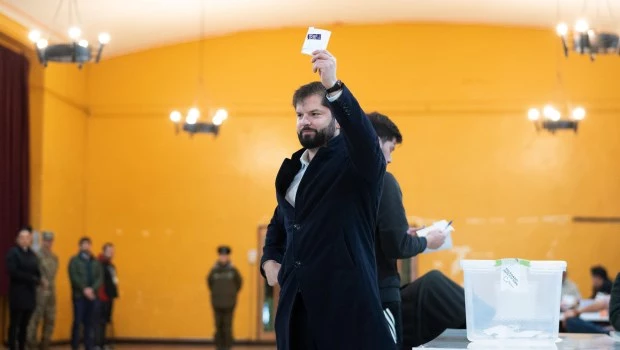 El presidente chileno, Gabriel Boric, reconoció la derrota de la izquierda.