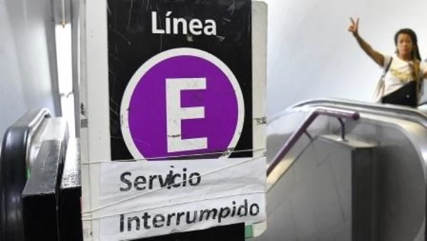 Paran hoy al mediodía las líneas D y E del subte y Premetro